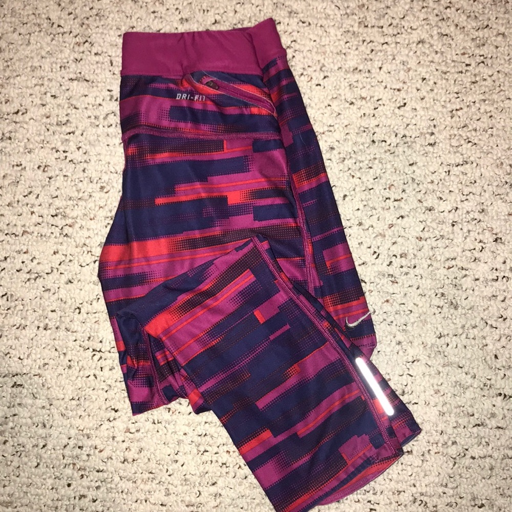 Nike Dri-fit capri sport leggings!